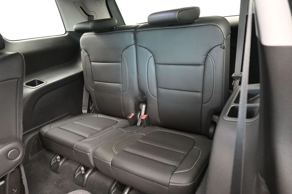 Used 2023 Sterling Metallic GMC SLT image 44