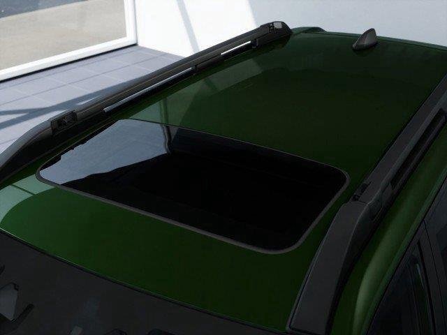 New 2026 DEEP EMERALD GREEN PEARL Subaru Touring image 13