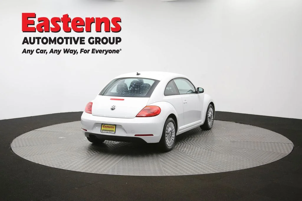 Used 2015 White Volkswagen 1.8T image 35