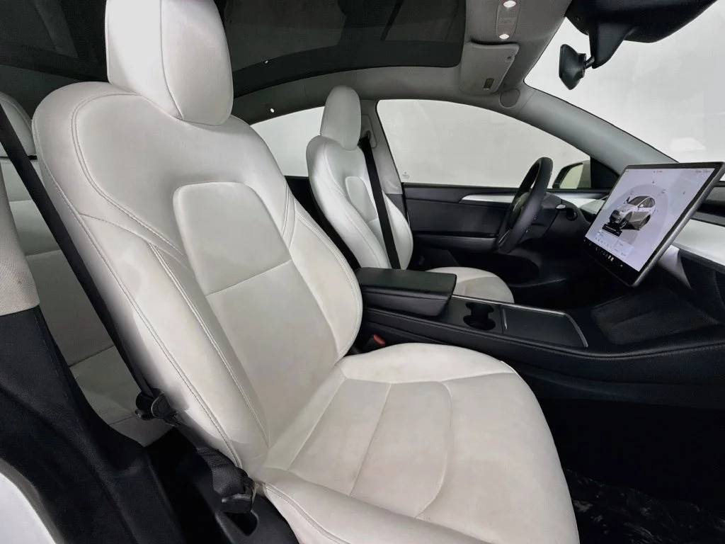 Used 2023 White Tesla Long Range image 30