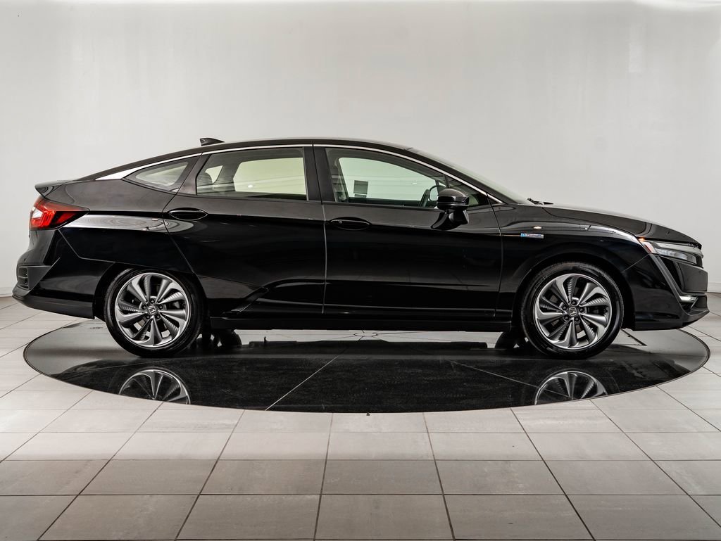 Used 2019 Black Honda  image 11