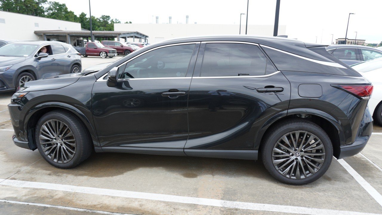 Used 2023 Black Lexus RX 350 Luxury image 4