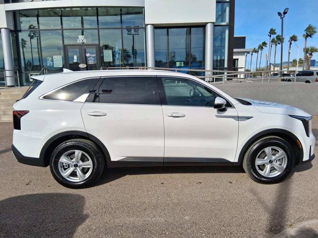 New 2026 White Kia LX image 9