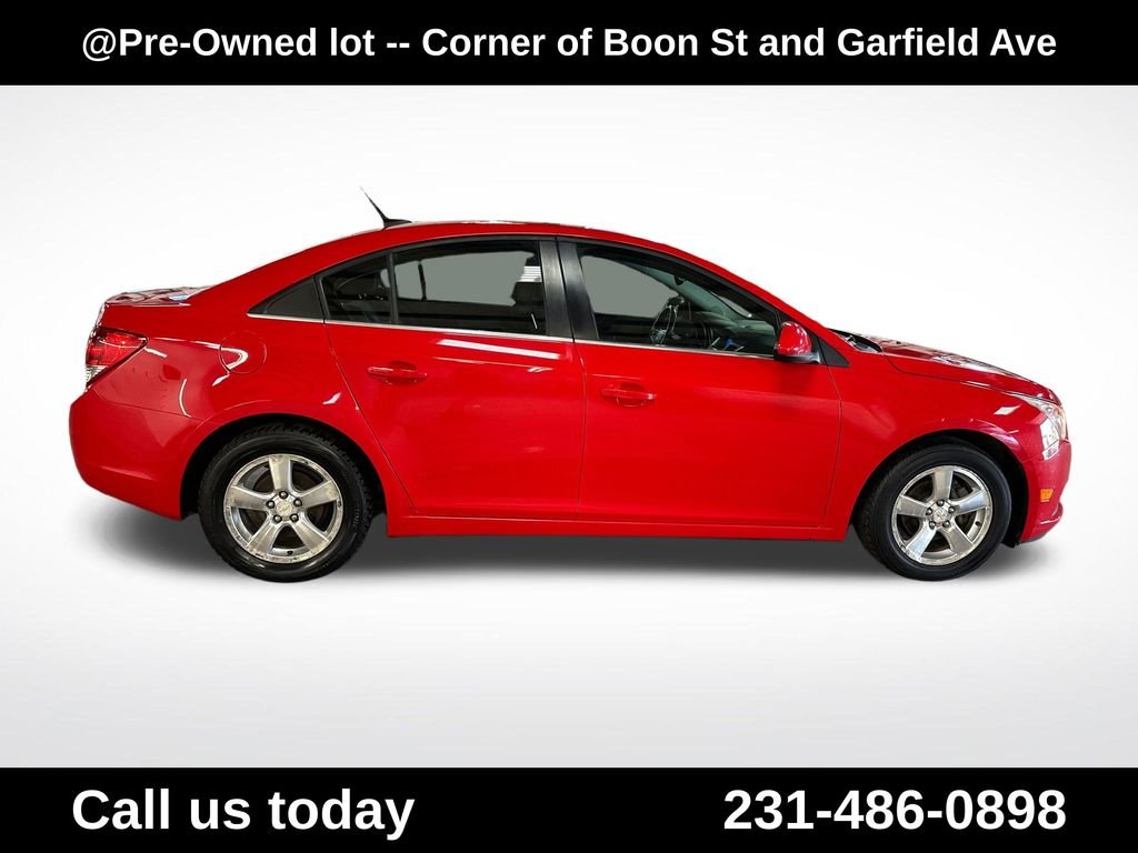 Used 2014 Red Chevrolet 1LT image 6