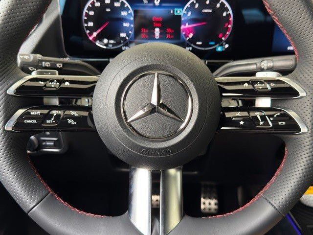 Used 2025 Silver Mercedes-Benz GLA 250 image 11