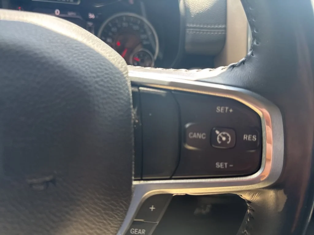 Used 2022 Black Ram Laramie image 25