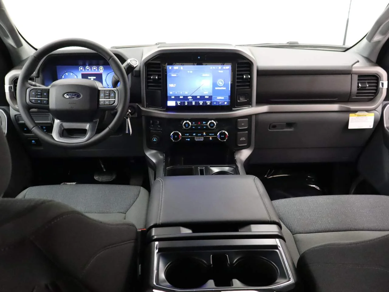 New 2026 Iconic Silver Metallic Ford XLT image 14