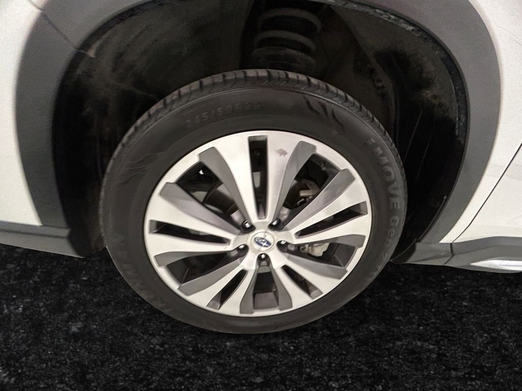 Used 2022 White Subaru Limited image 27