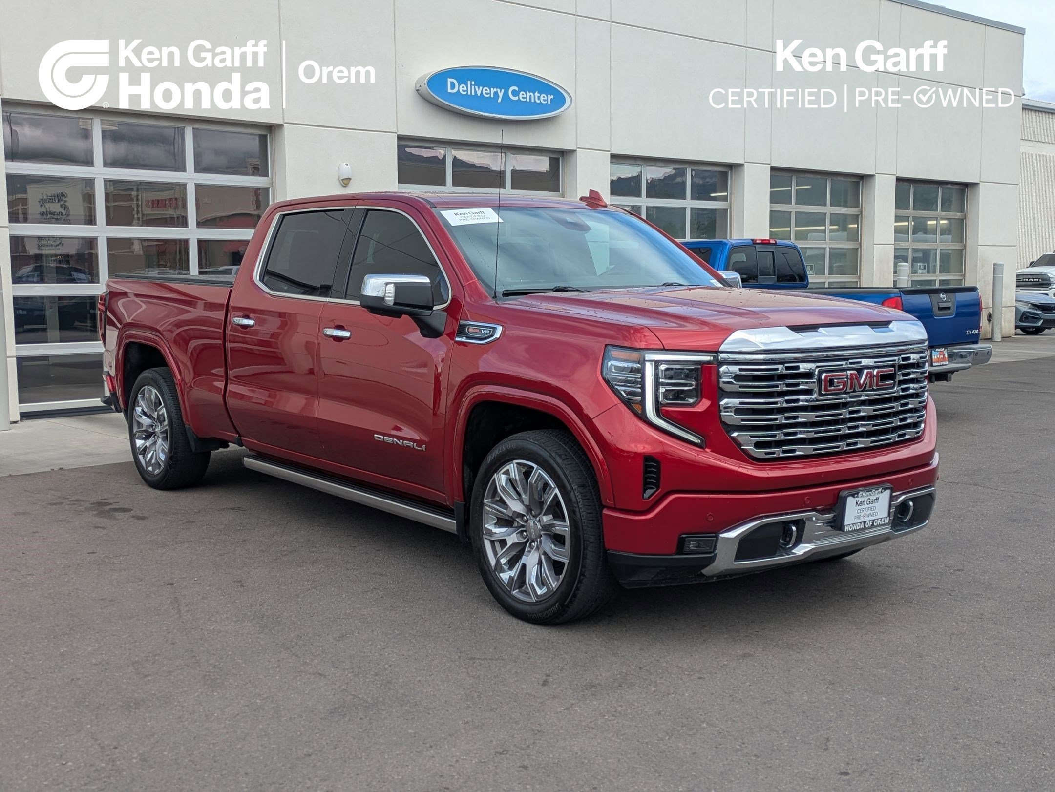 2023 GMC Sierra 4WD Crew Cab Short Box Denali's photo