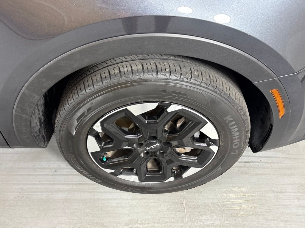 Used 2024 Gray Kia S image 11