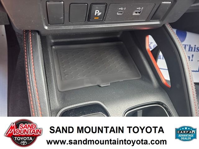 Used 2025 Orange Nissan PRO-X image 21