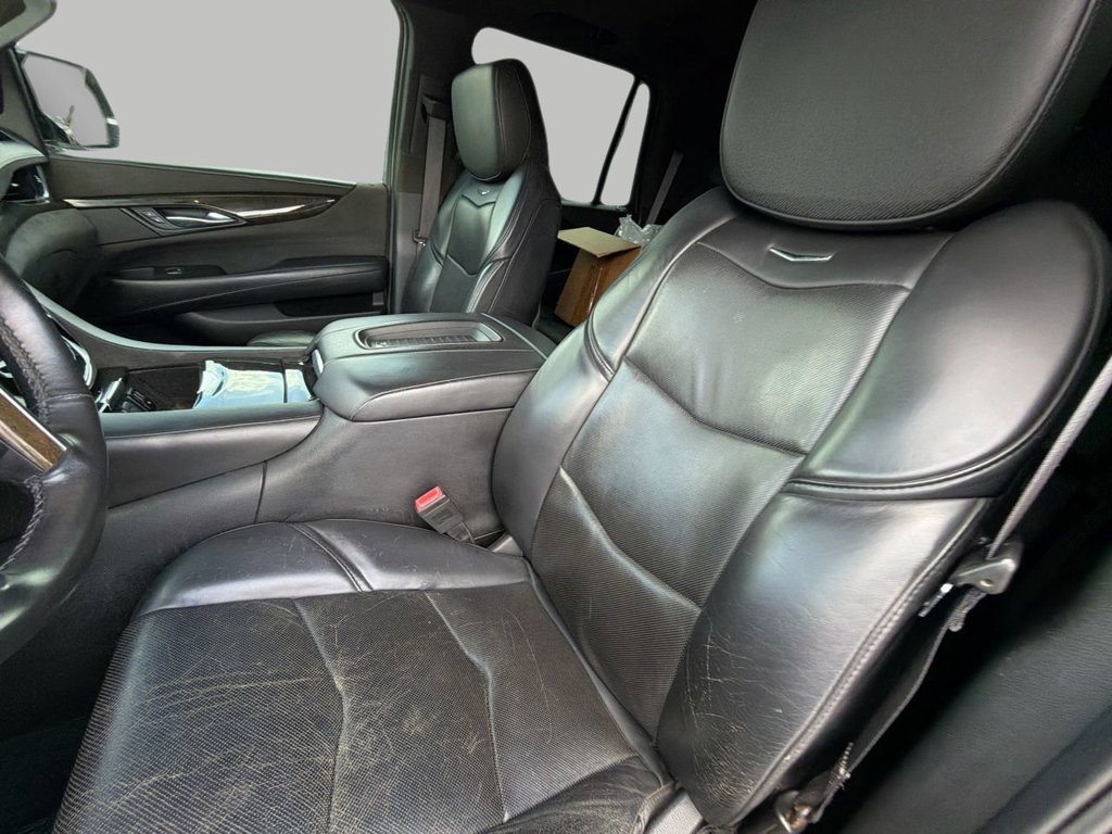 Used 2015 Black Raven Cadillac Platinum image 19