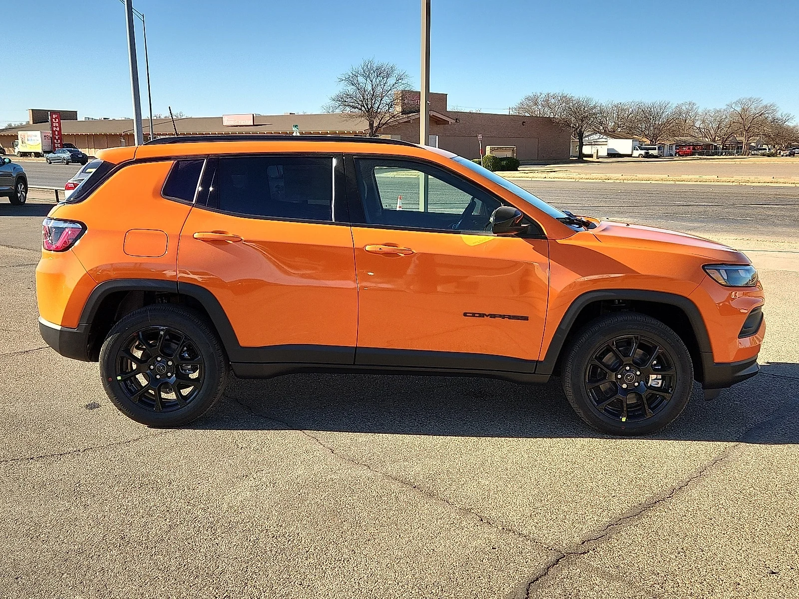 New 2026 Orange Jeep LATITUDE ALTITUDE 4X4 image 5