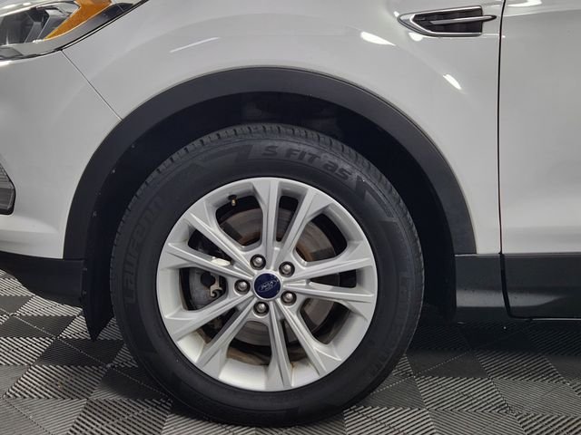 2017 Ford Escape SE - Photo 23