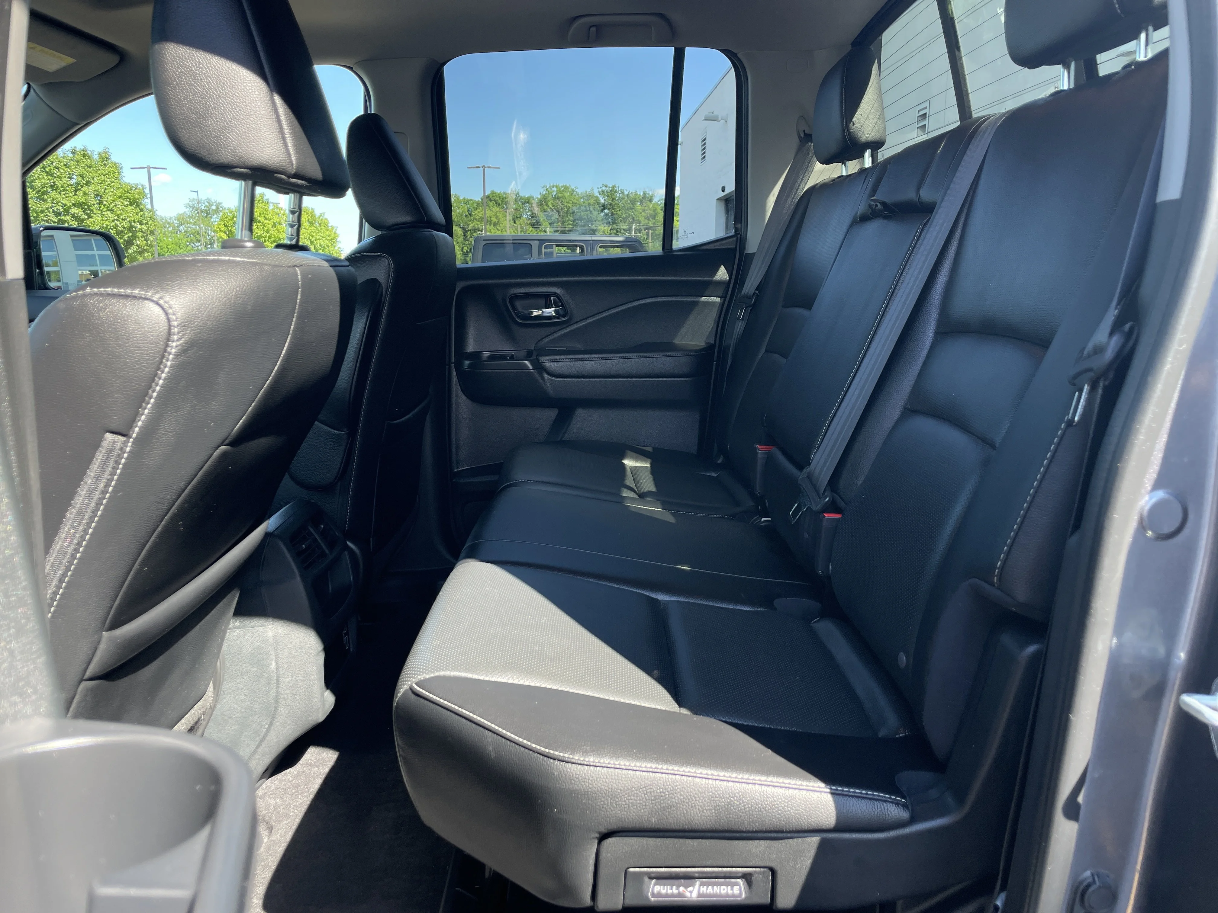 Certified Used 2023 Modern Steel Metallic Honda AWD RTL-E image 42