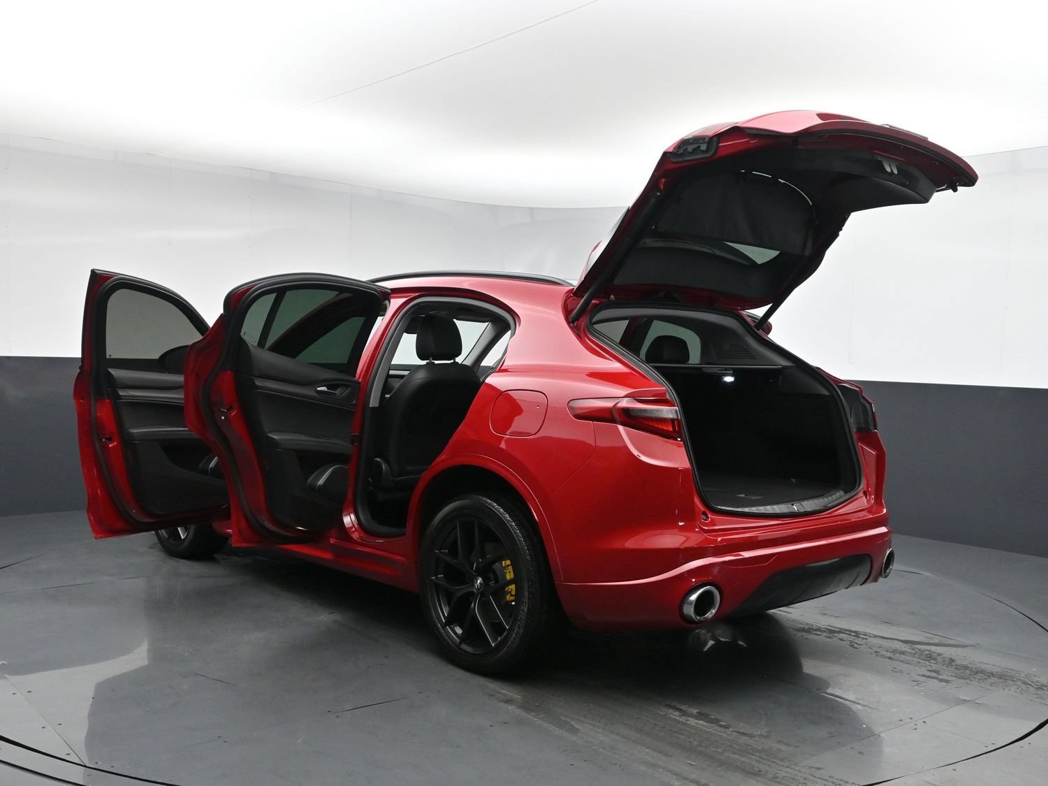 Used 2021 Alfa Rosso Alfa Romeo Ti image 28