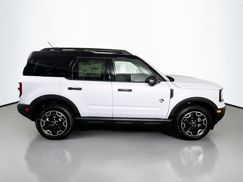 New 2026 Space White Metallic Ford Outer Banks image 19