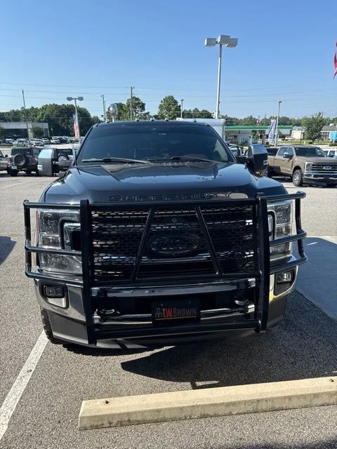 Certified Used 2022 Black Ford King Ranch image 2