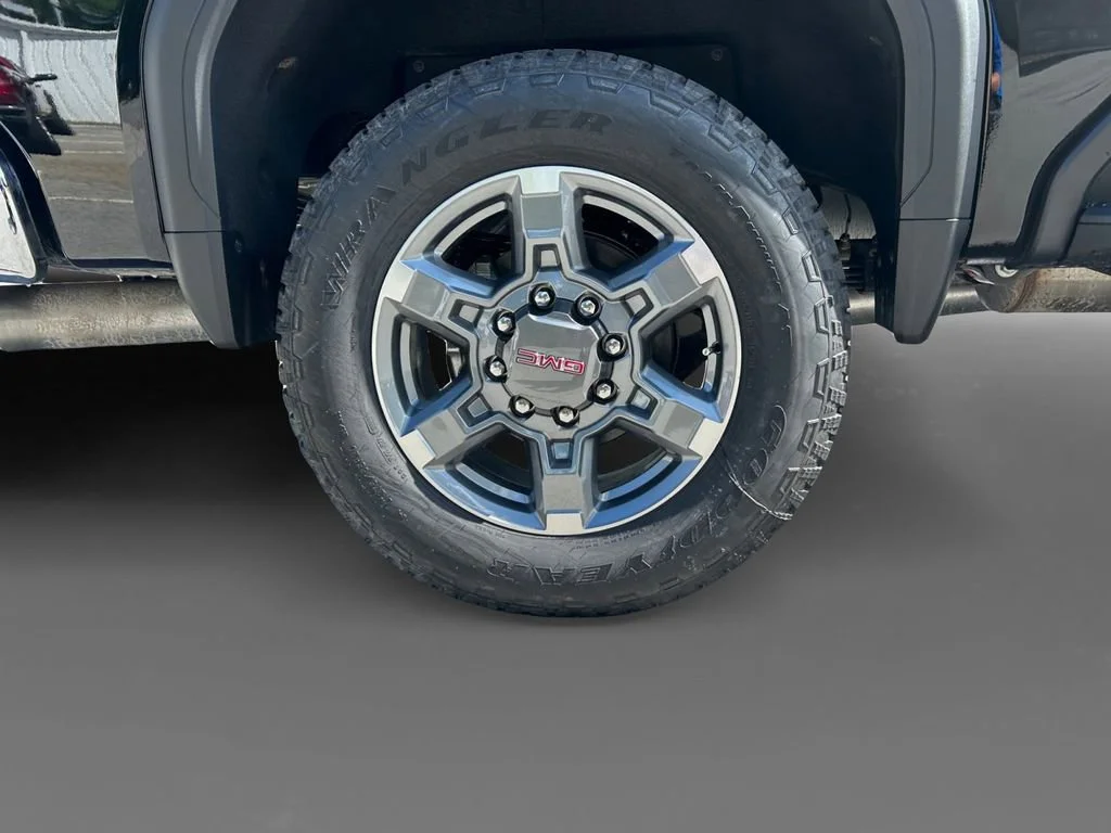New 2026 Onyx Black GMC SLT image 10