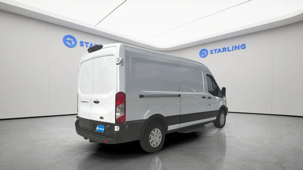 Used 2019 White Ford T-150 148" Med Rf 8600 GVWR Sliding RH Dr image 9