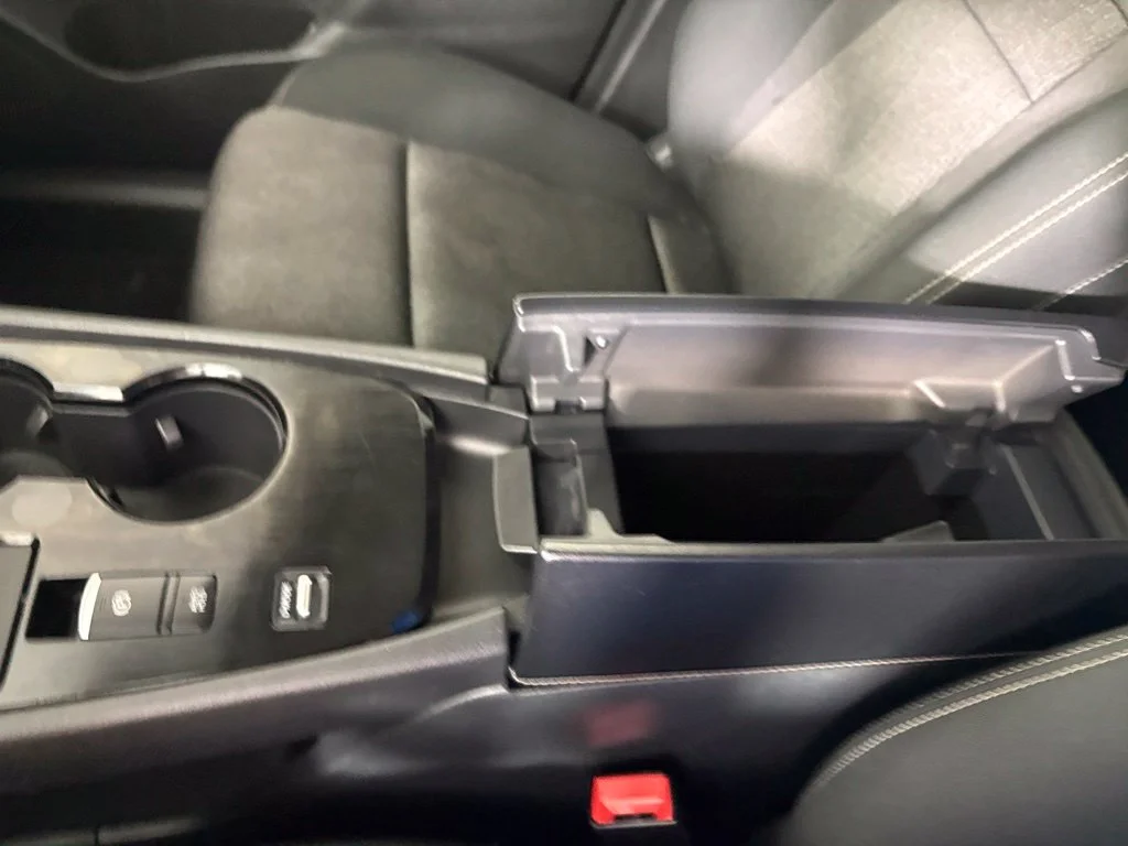 Used 2024 Gray Nissan SV image 30