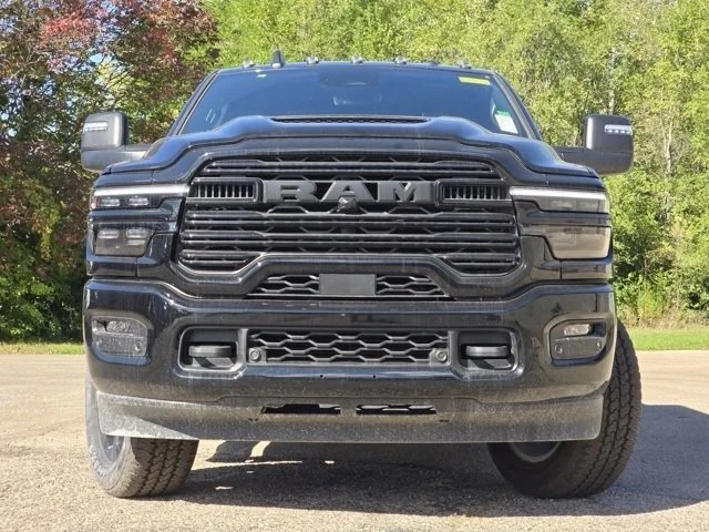 2026 RAM 2500 Laramie - Photo 2
