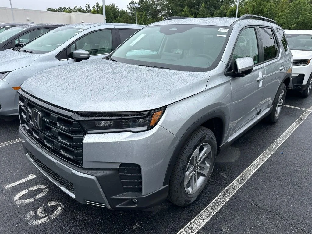 New 2026 Solar Silver Metallic Honda EX-L image 3