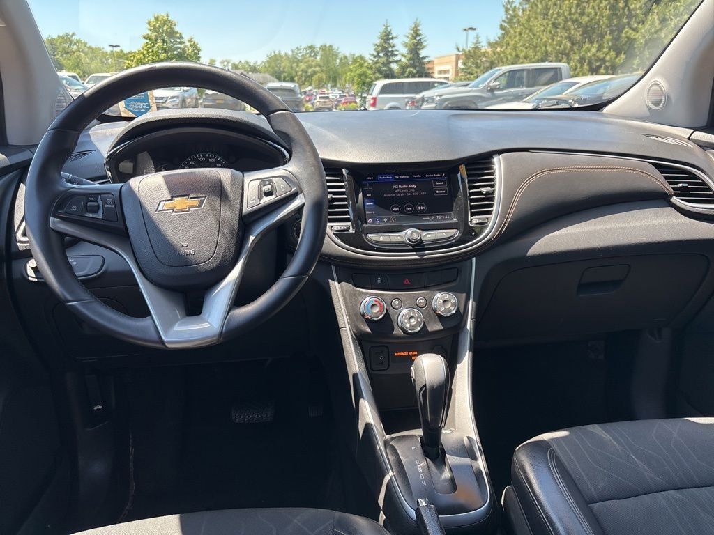 Used 2021 Red Chevrolet LT image 18