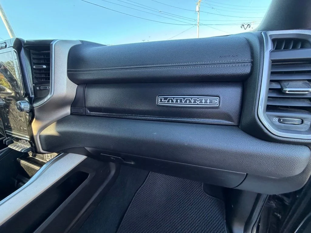 Used 2019 Black Ram Laramie image 41
