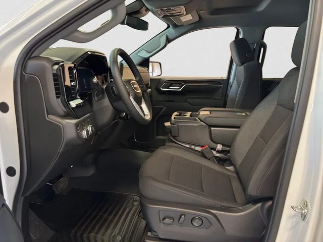 New 2026 White GMC Elevation image 10