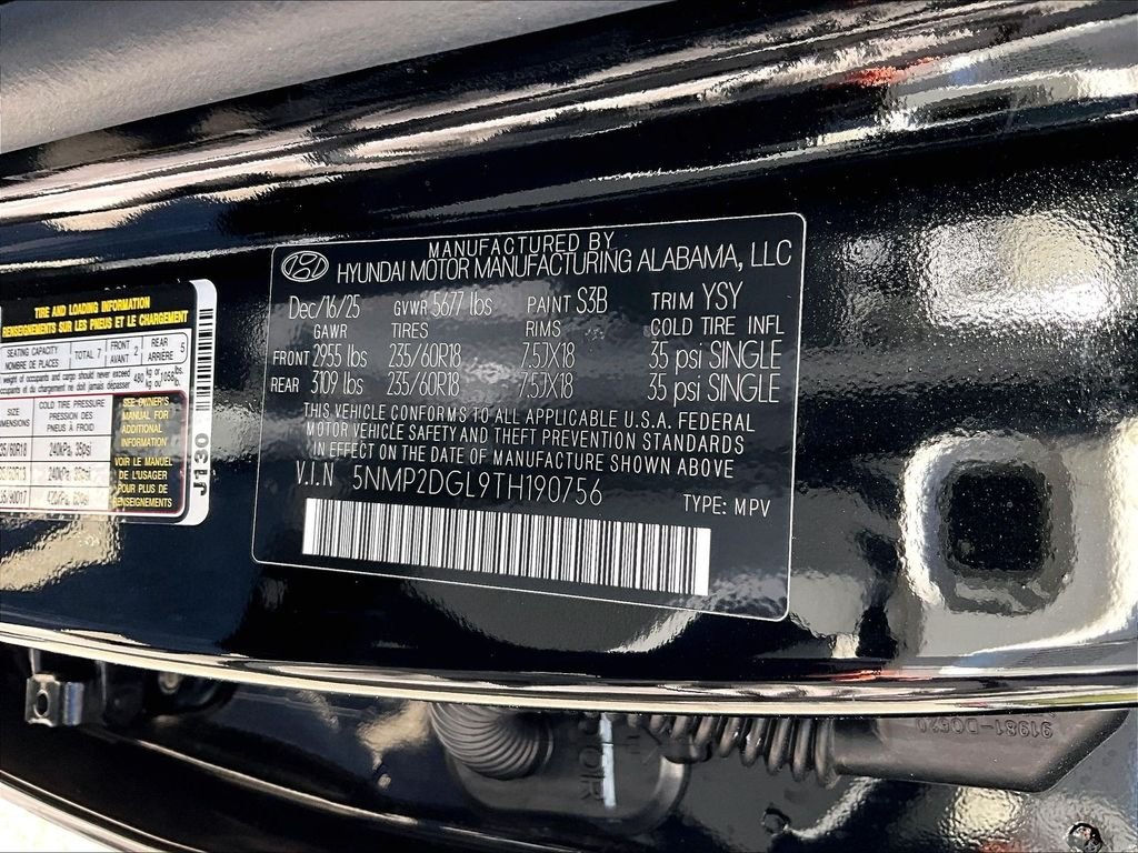 Used 2026 Phantom Black Hyundai SEL image 35