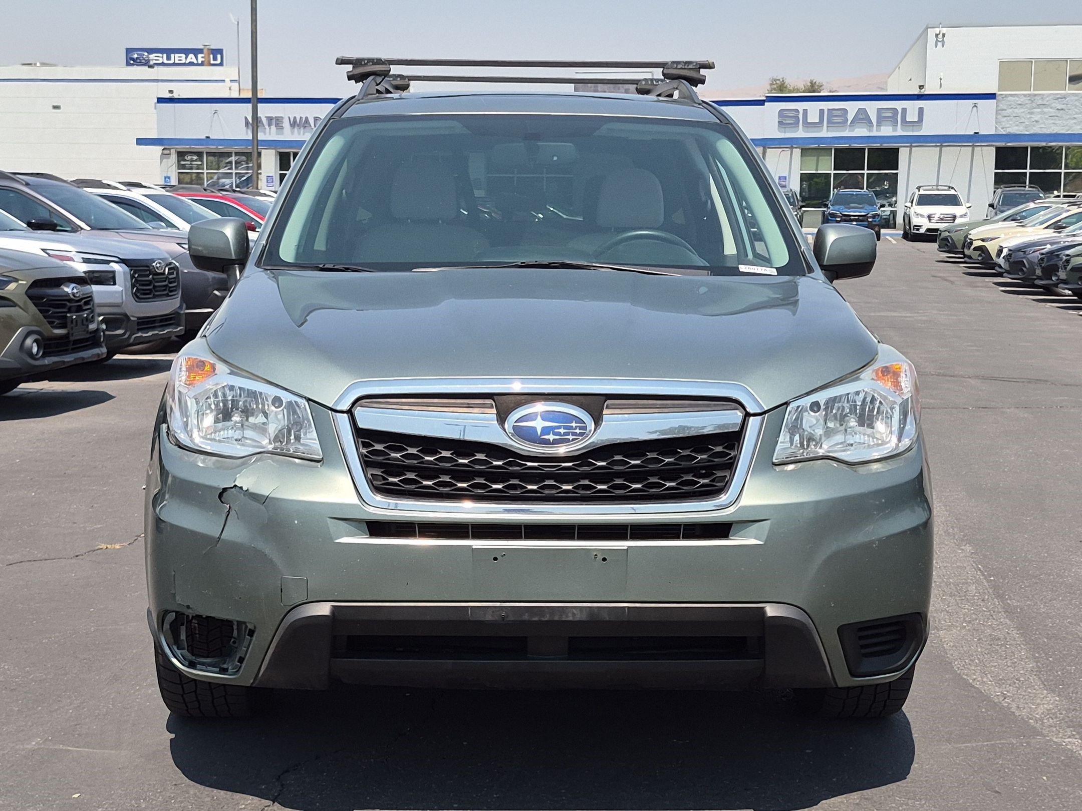 Used 2016 Jasmine Green Metallic Subaru 2.5i Premium image 9