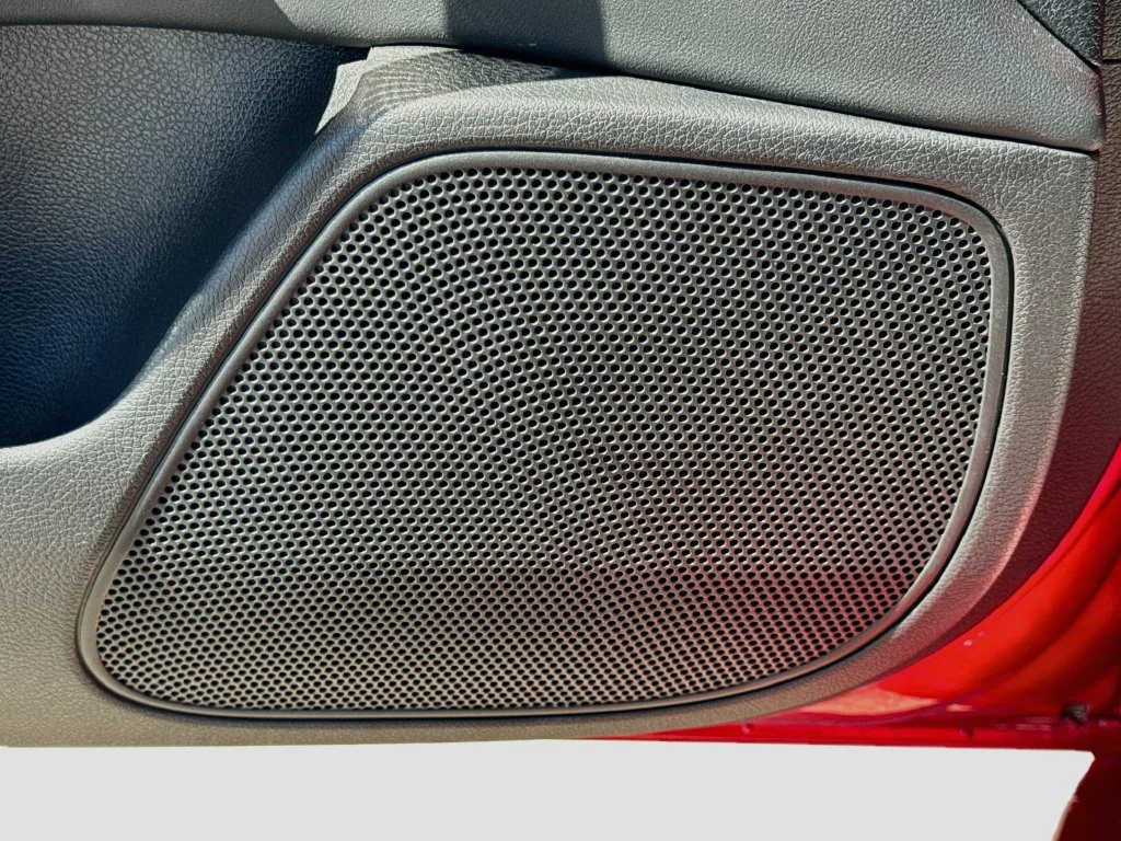 Used 2018 Red Kia GT2 image 22