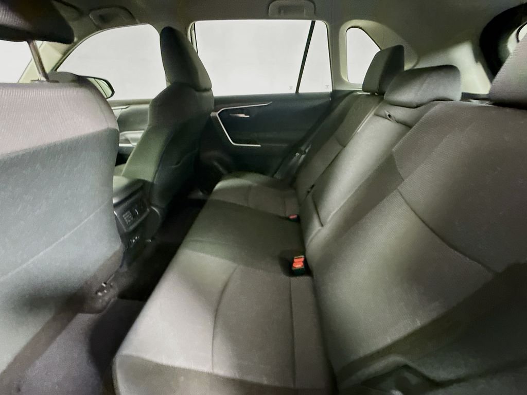 Used 2024 Silver Sky Metallic Toyota XLE image 21