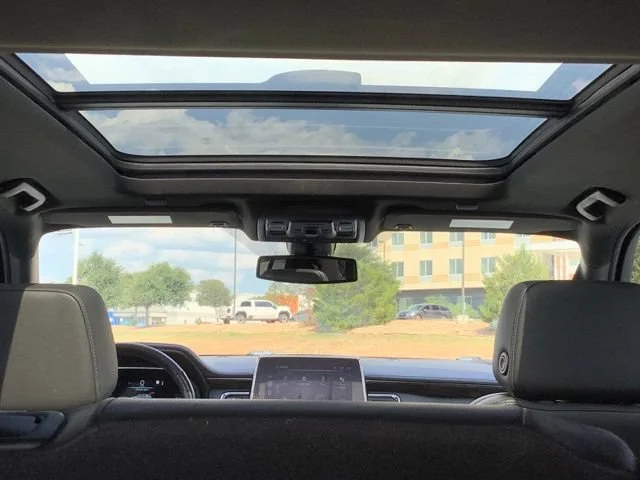 2022 Chevrolet Tahoe LT - Photo 11