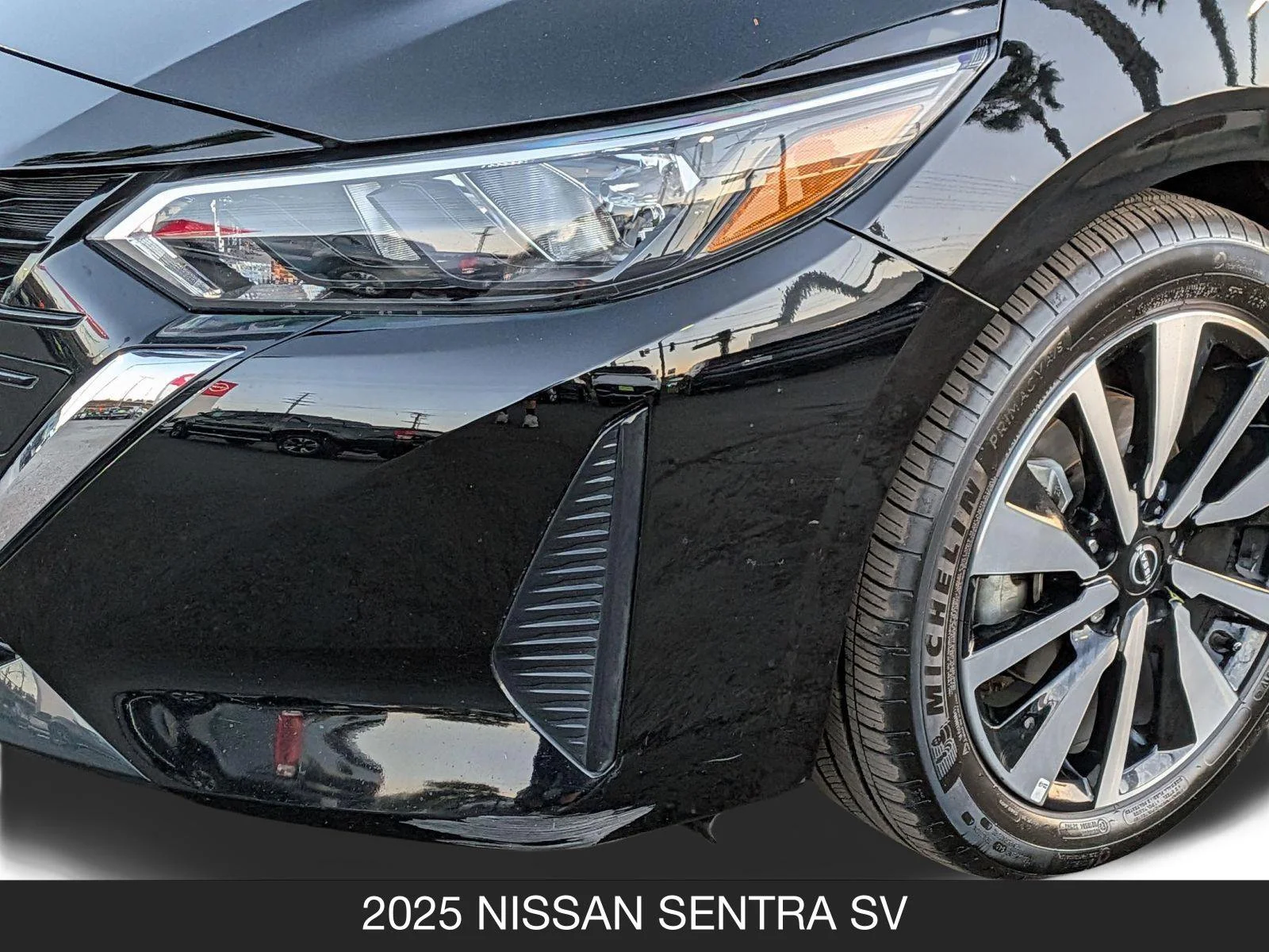 Used 2025 Super Black Nissan SV image 9