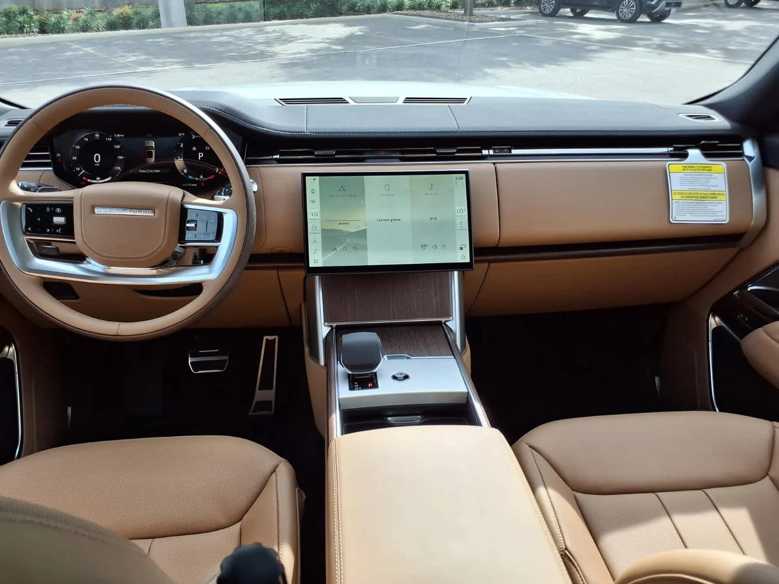 New 2026 Fuji White Land Rover SE image 17