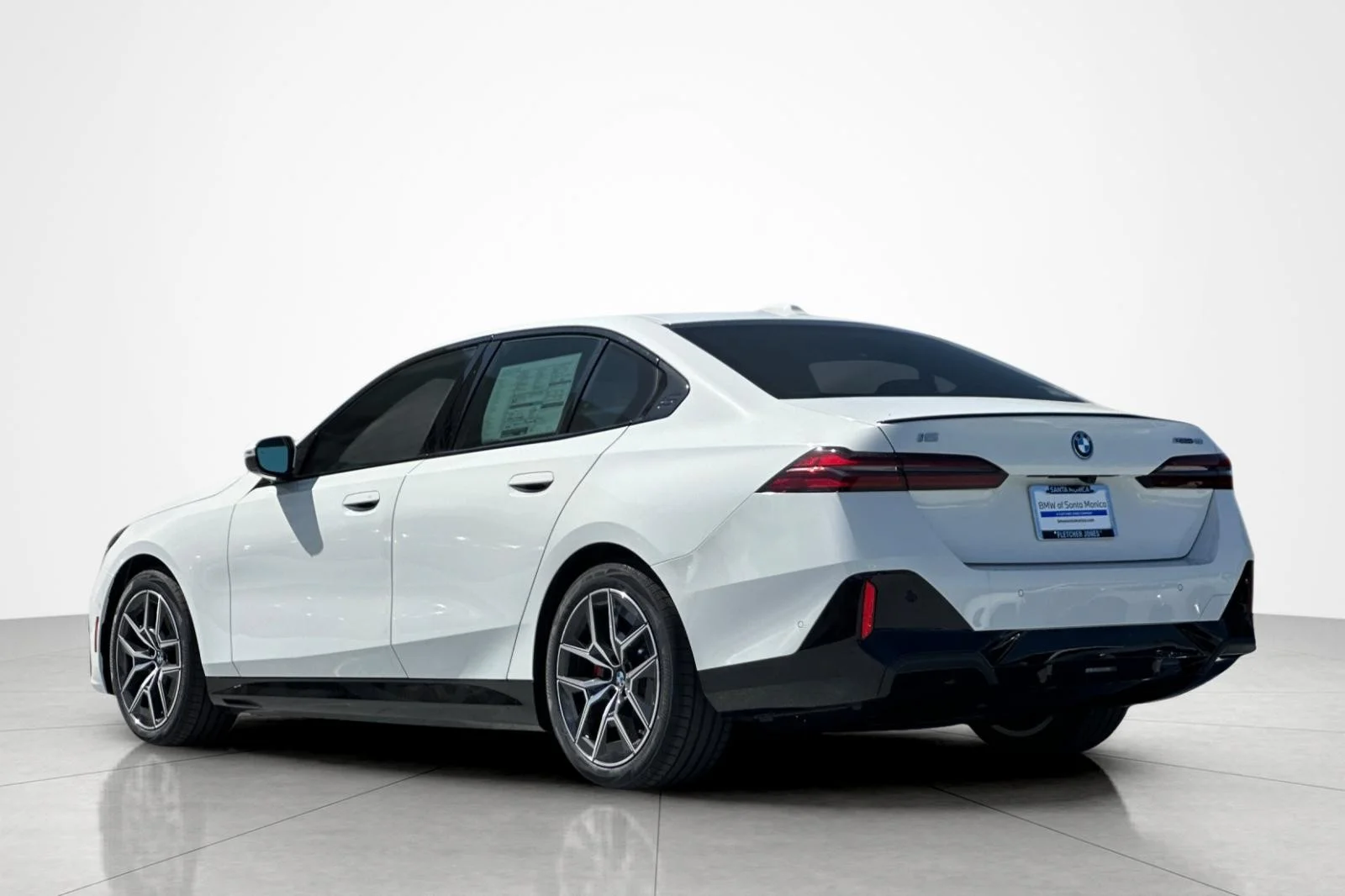 New 2026 Alpine White BMW eDrive40 image 3