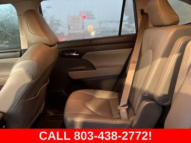 Used 2023 Gray Toyota XLE image 13