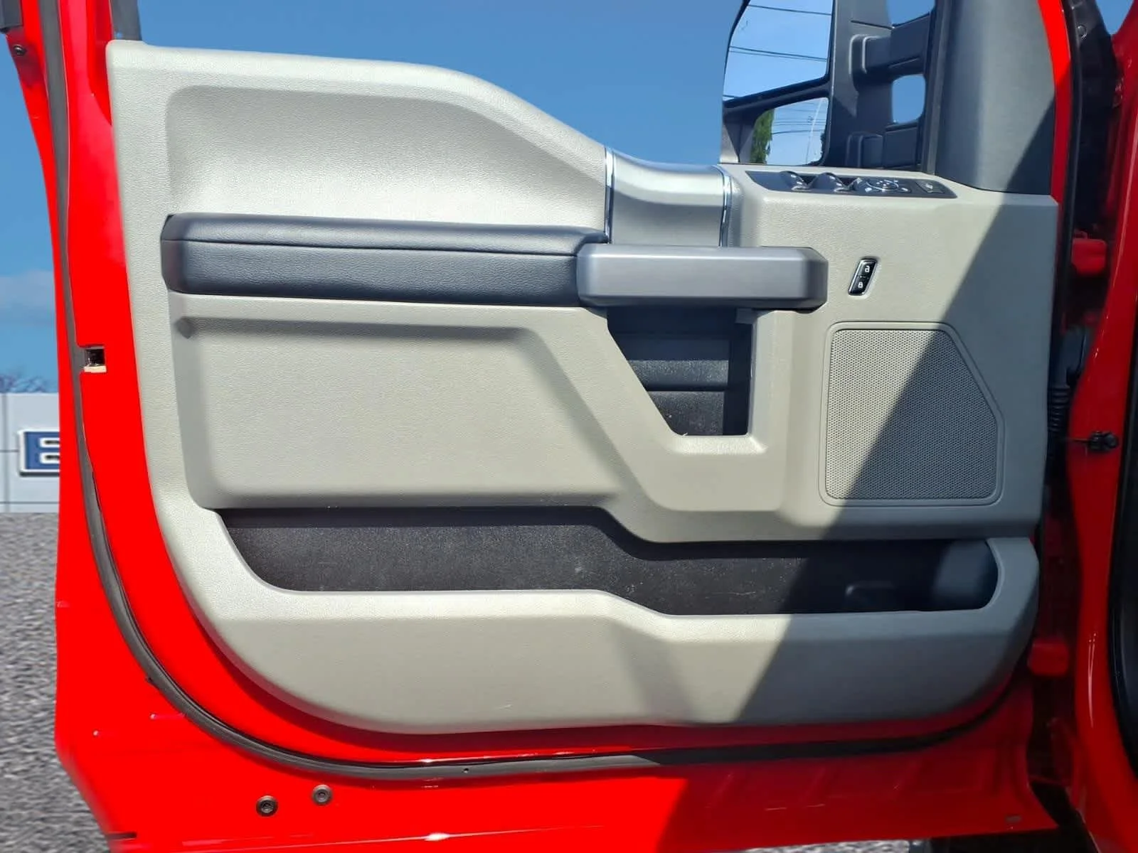 Used 2022 Race Red Ford XLT image 11
