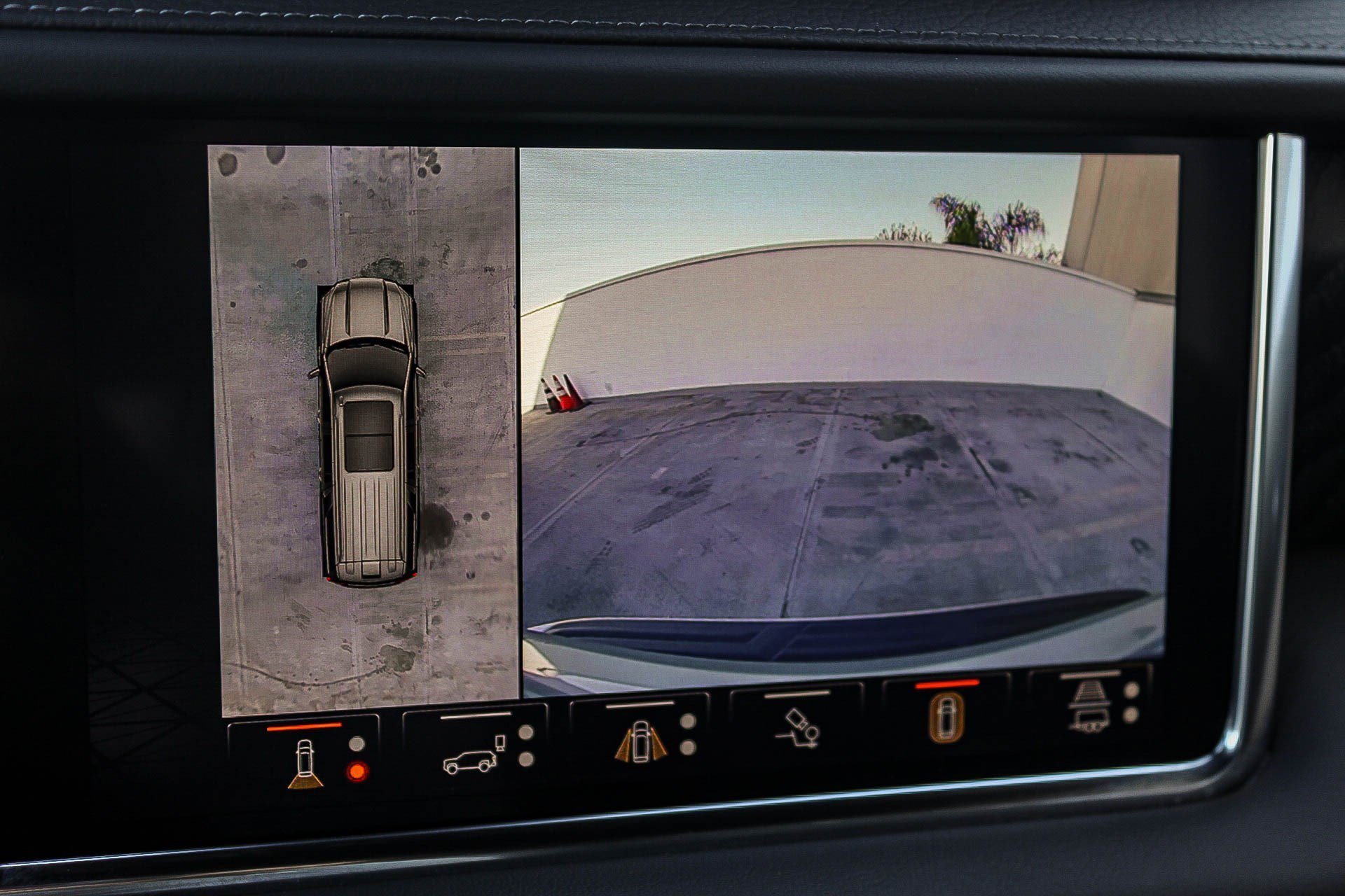 Used 2024 Sterling Metallic GMC Denali image 25