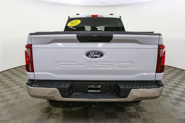 Used 2025 White Ford XLT image 10