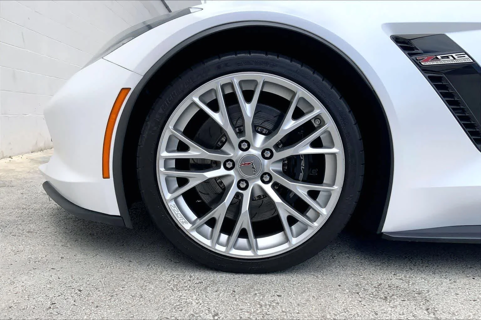 2018 Chevrolet Corvette 1LZ - Photo 8