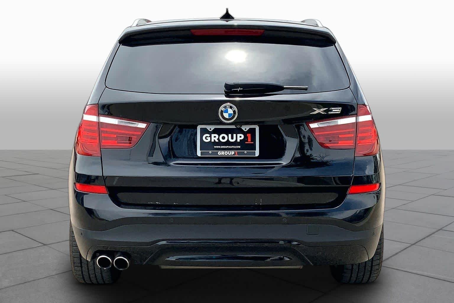 Used 2017 Black Sapphire Metallic BMW xDrive28i image 5