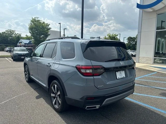 2023 Honda Pilot Touring - Photo 6