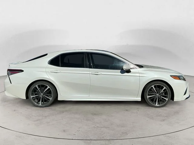 Used 2018 Beige Toyota XSE image 4