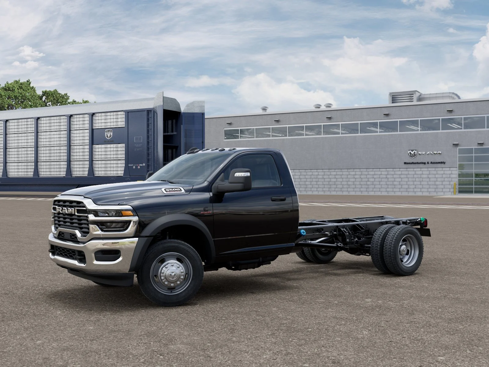 New 2026 Diamond Black Crystal Pearl-Coat Exterior Paint RAM  image 28