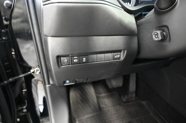 2022 Toyota Venza LE - Photo 26
