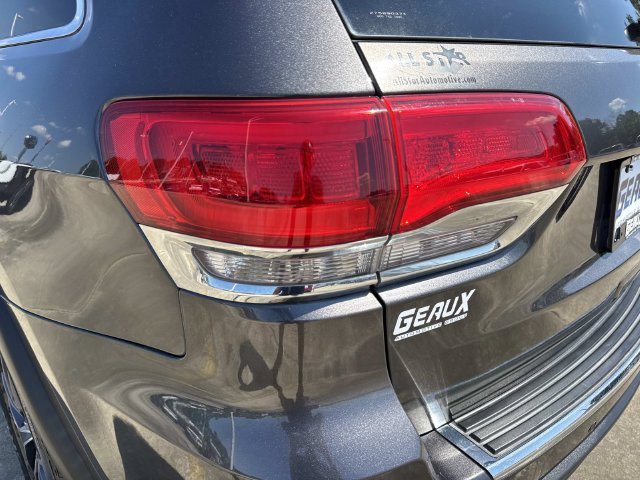 Used 2019 Gray Jeep Limited image 18