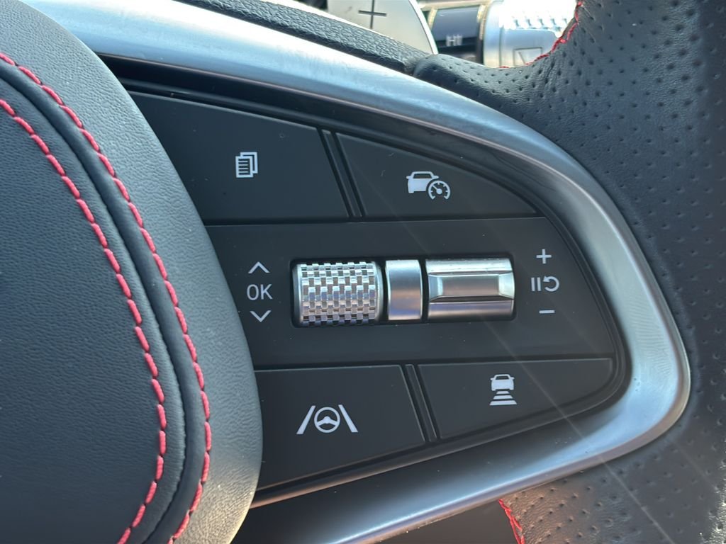 2025 GENESIS GV70 Sport - Photo 28